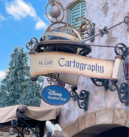 DVC kiosk with the entrance sign also honoring H Goff Cartographer