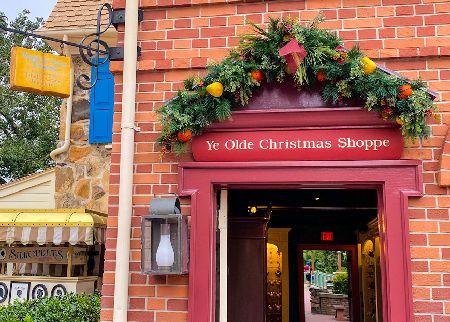 Entrance to the Ye Olde Christmas Shoppe at Liberty Square
