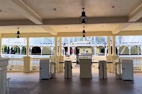 Image of the turnstiles at the main entrance to the Liberty Queen Riverboat at Riverboat Landing.